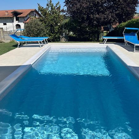 La Casa Blu Lägenhet Montegrosso dʼAsti Exteriör bild