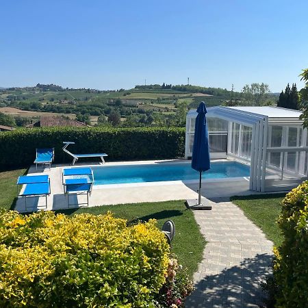 La Casa Blu Lägenhet Montegrosso dʼAsti Exteriör bild